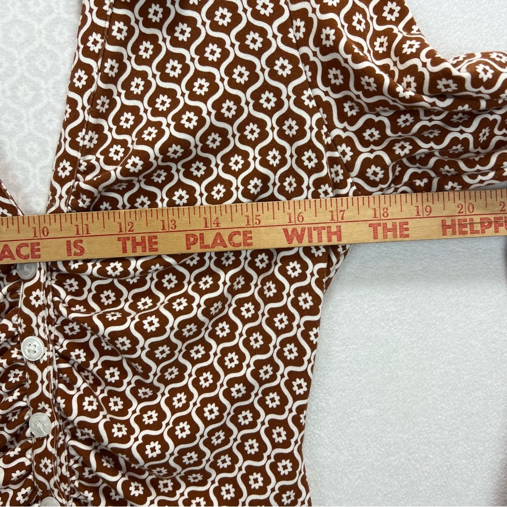 Anthropologie Maeve Ruched Shirt Size Medium Retro Graphic Print Y2K Inspired - Picture 5 of 9